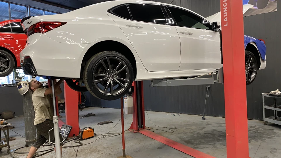 Acura TLX Гармата 4