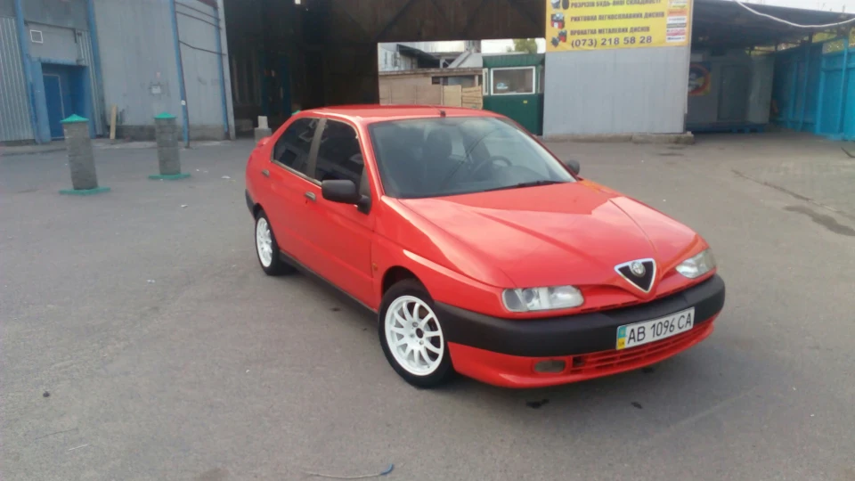 Alfa Romeo 146
