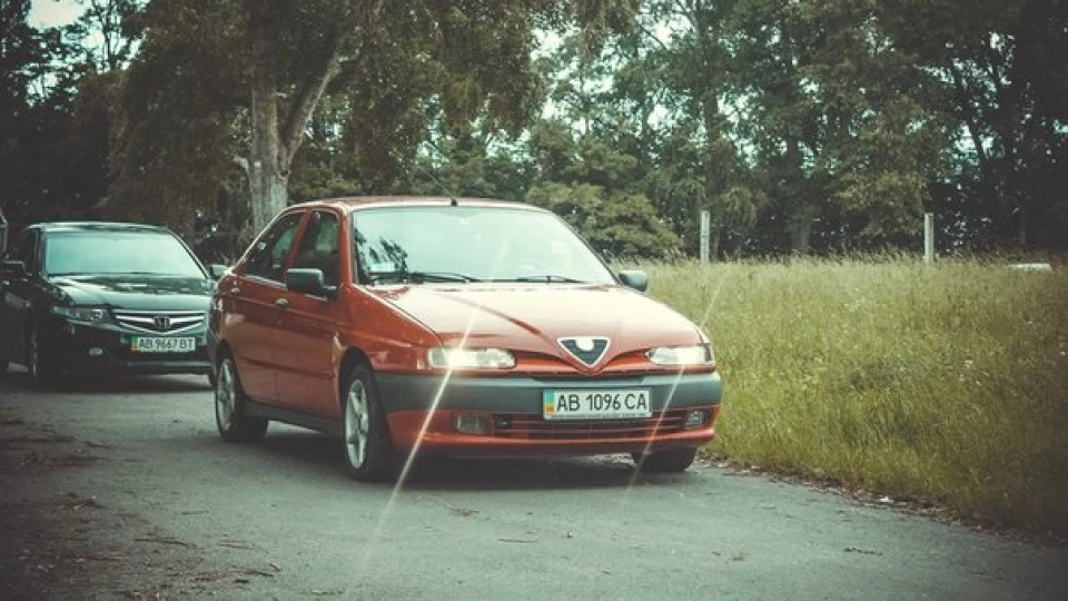 Alfa Romeo 146 2