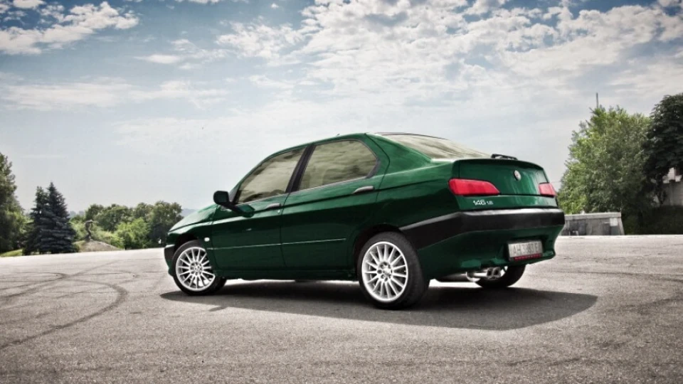 Alfa Romeo 146 1.7 16V Boxer 3