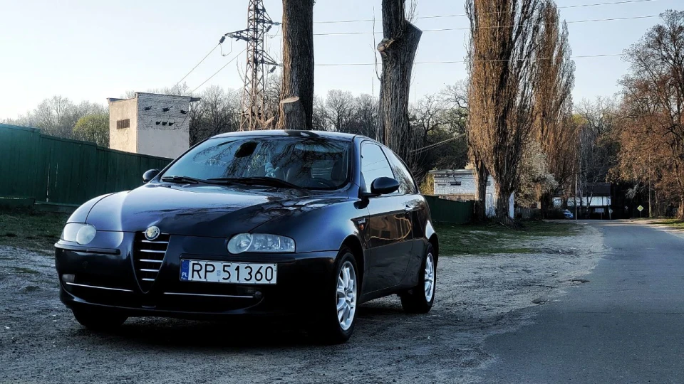 Alfa Romeo 147 2