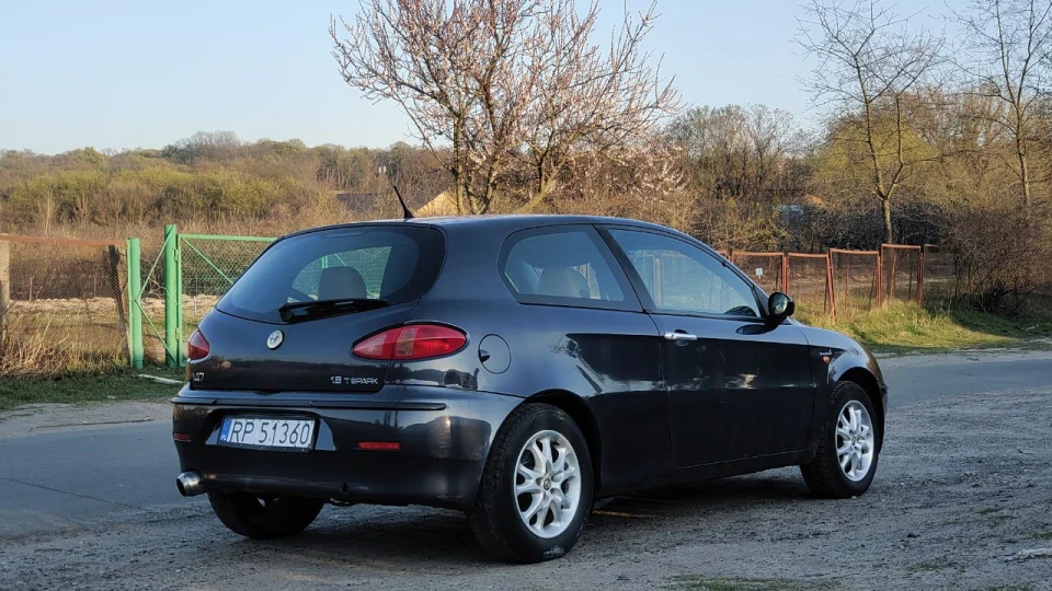 Alfa Romeo 147 4