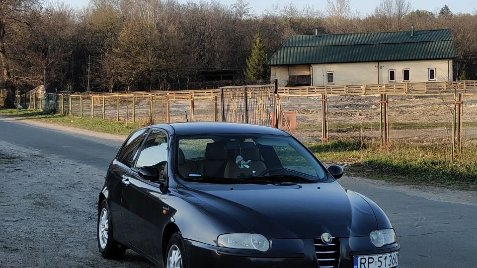 Alfa Romeo 147 5