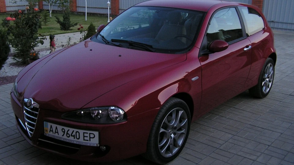 Alfa Romeo 147 2