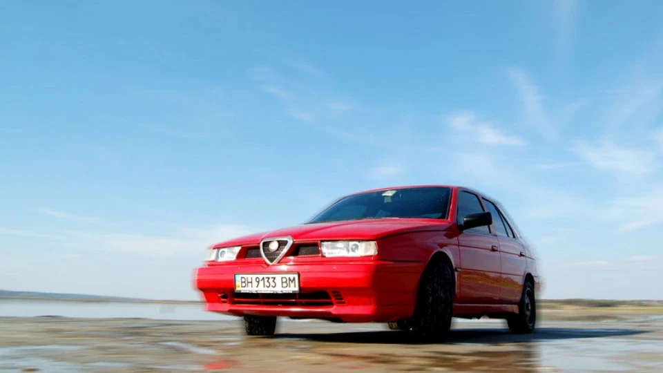 Alfa Romeo 155 4
