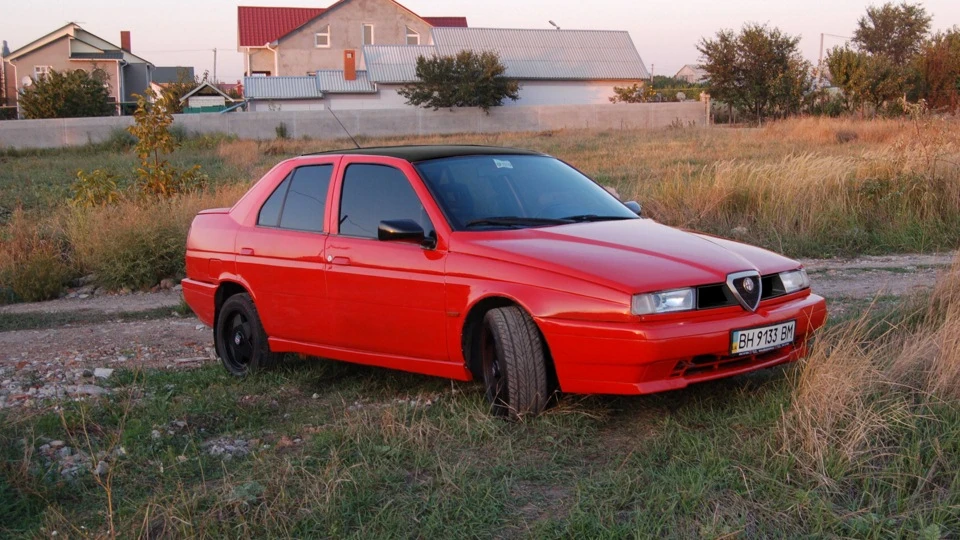 Alfa Romeo 155 5