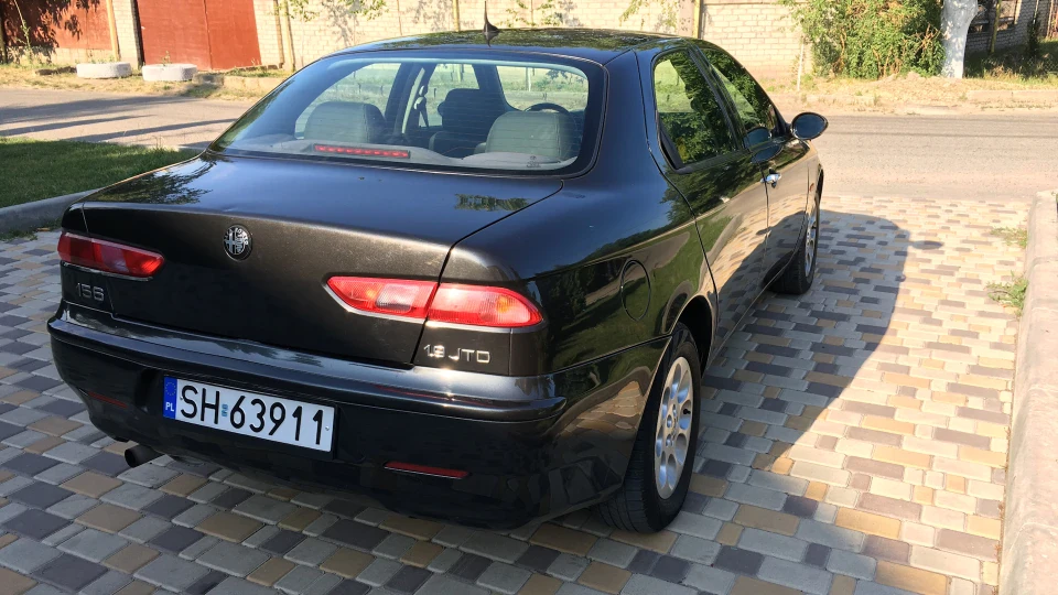 Alfa Romeo 156
