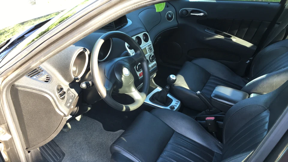 Alfa Romeo 156 2