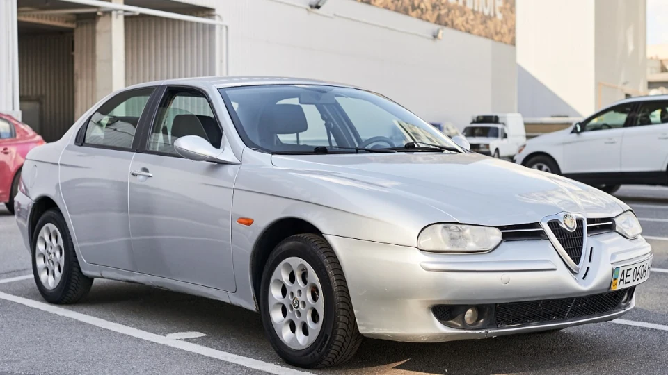Alfa Romeo 156 3