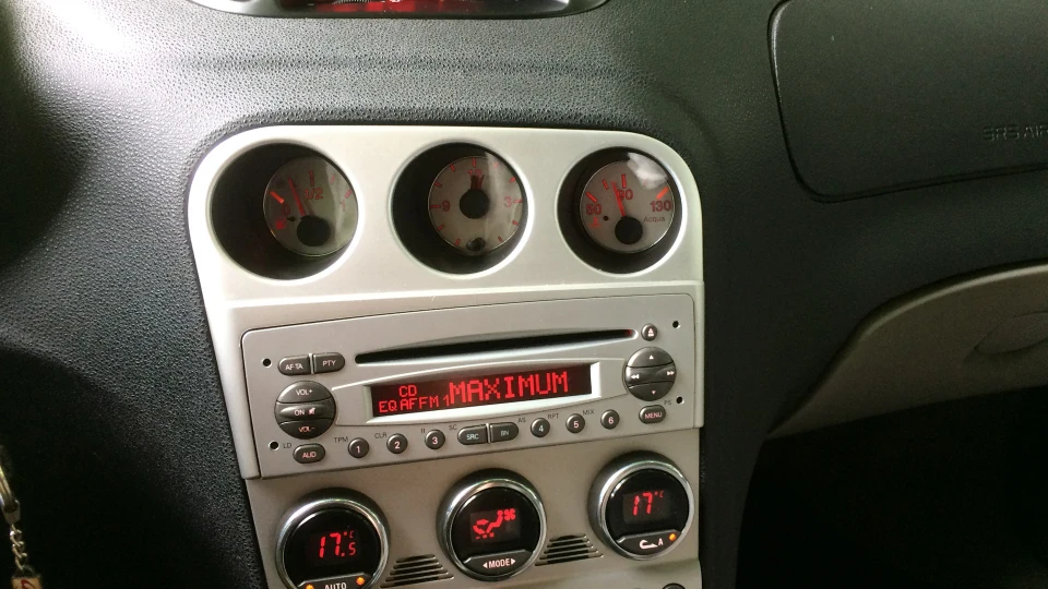 Alfa Romeo 156 2
