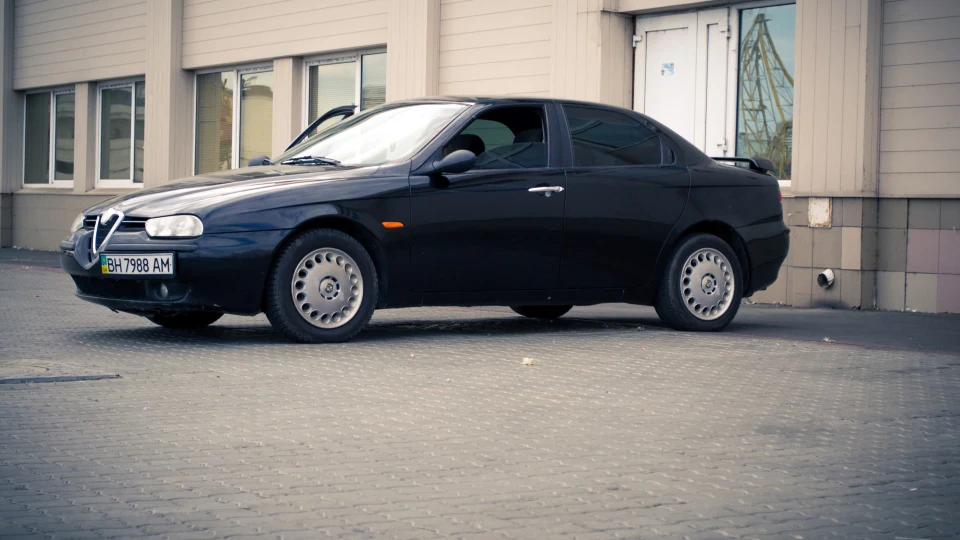 Alfa Romeo 156 1,6 хутро