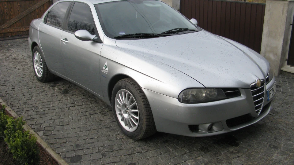 Alfa Romeo 156 Срібний GIUGIARO 5