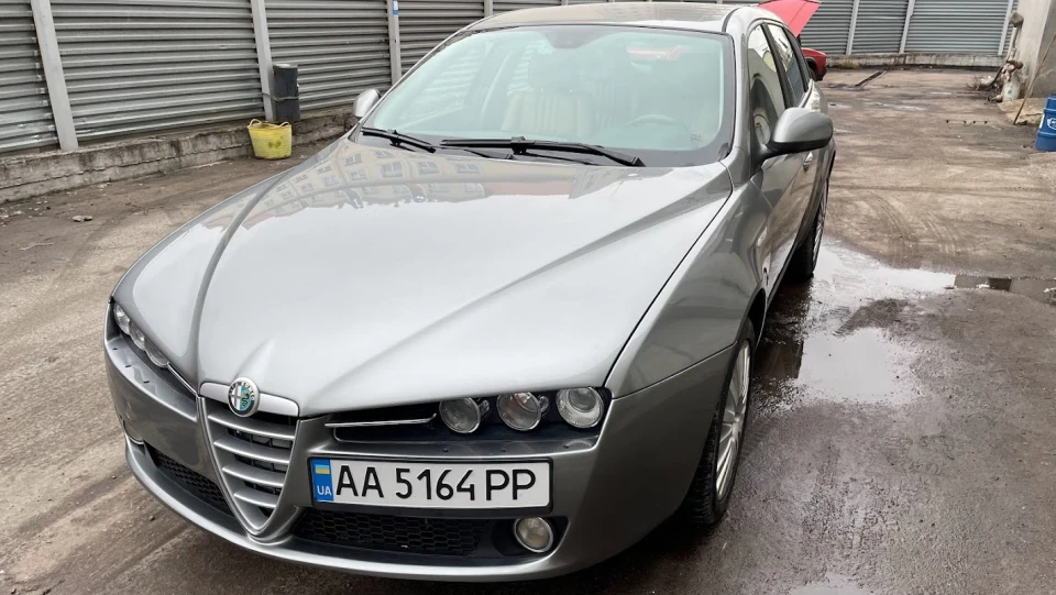 Alfa Romeo 159 Sportwagon 2