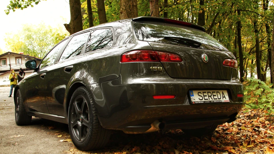 Alfa Romeo 159 Sportwagon 1.9 JTDM 2
