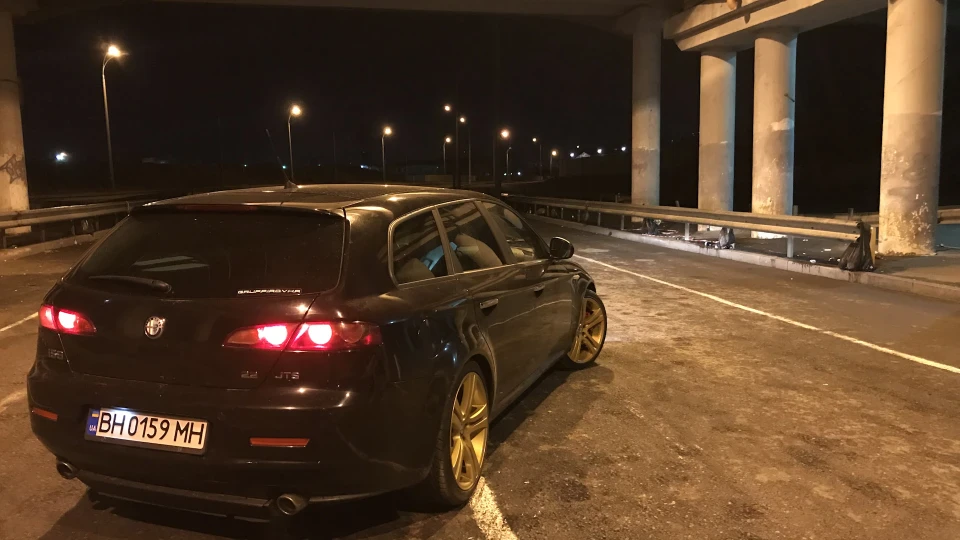 Alfa Romeo 159 Sportwagon Black Bitch 3