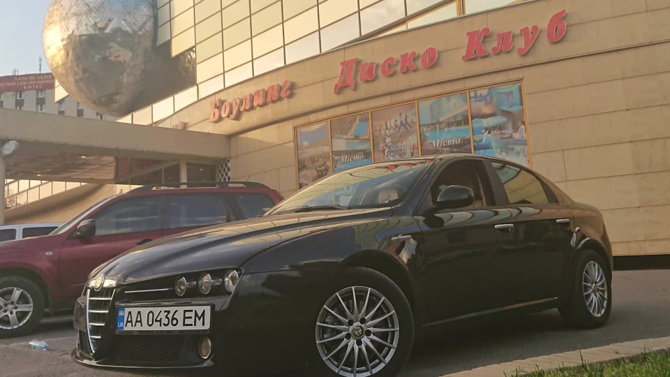 Alfa Romeo 159 4