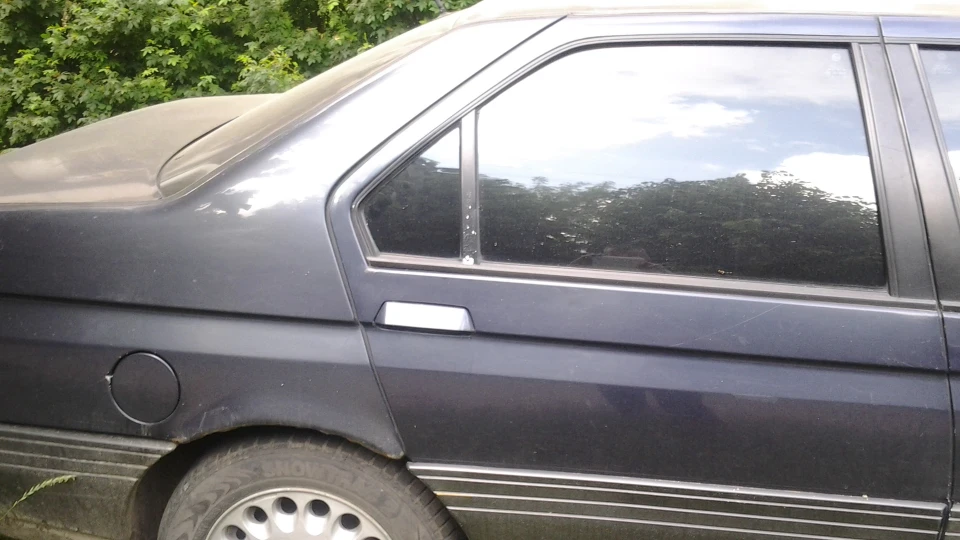 Alfa Romeo 164 4