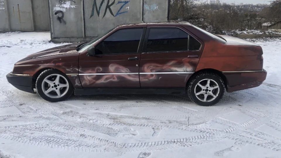 Alfa Romeo 164 3