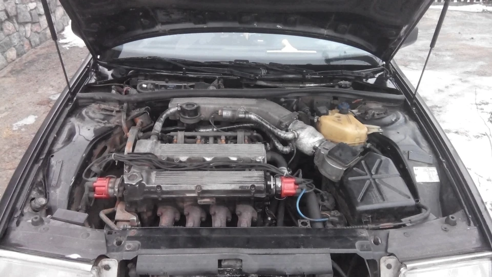 Alfa Romeo 164 2