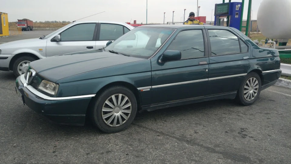 Alfa Romeo 164 2.0 TS Зелений Диван 3