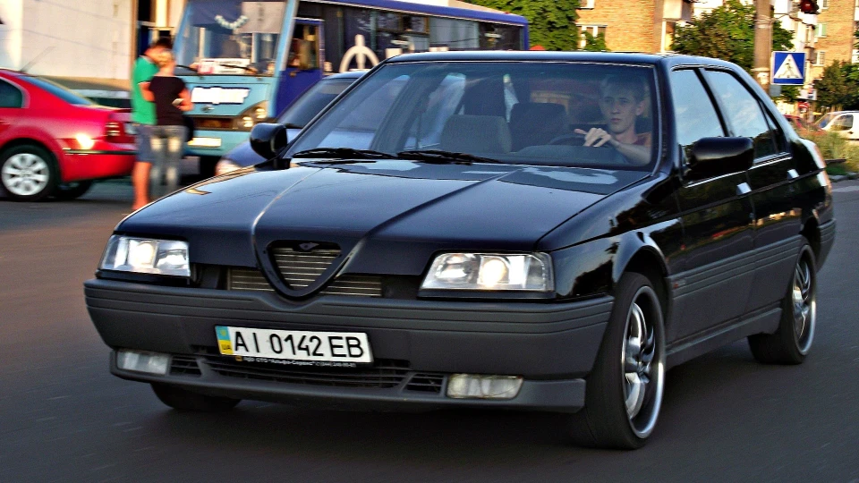 Alfa Romeo 164 3.0 V6 ALFA-САМАЦ 4