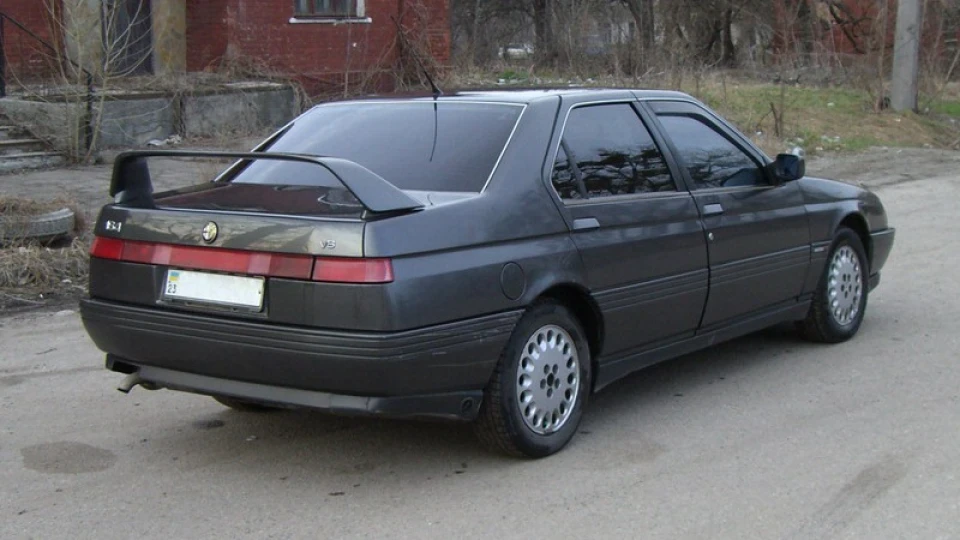 Alfa Romeo 164 Cuore Sportivo 2