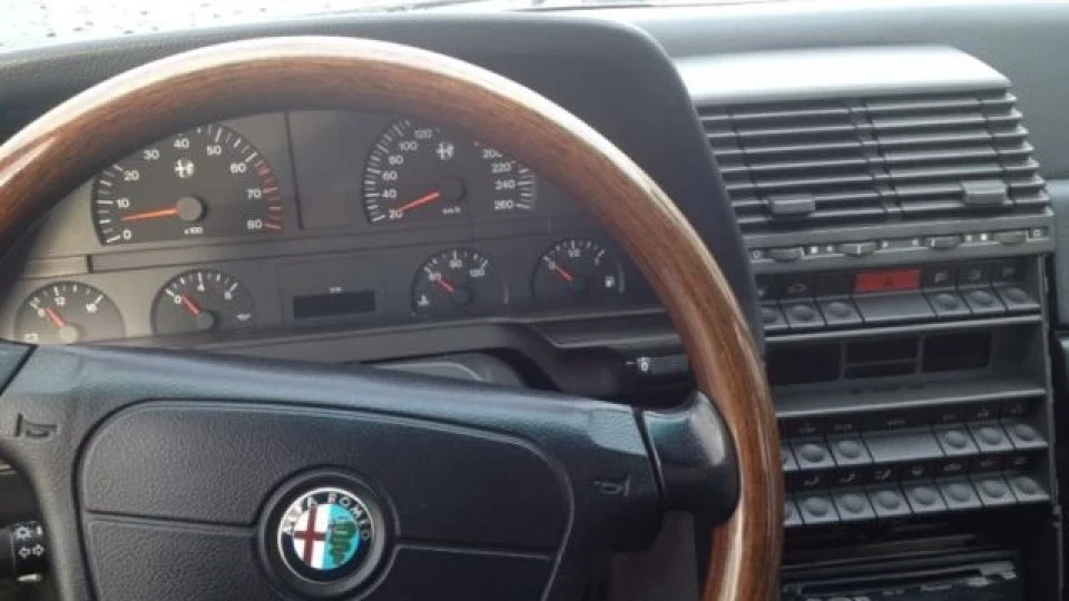Alfa Romeo 164 Golden Band 4