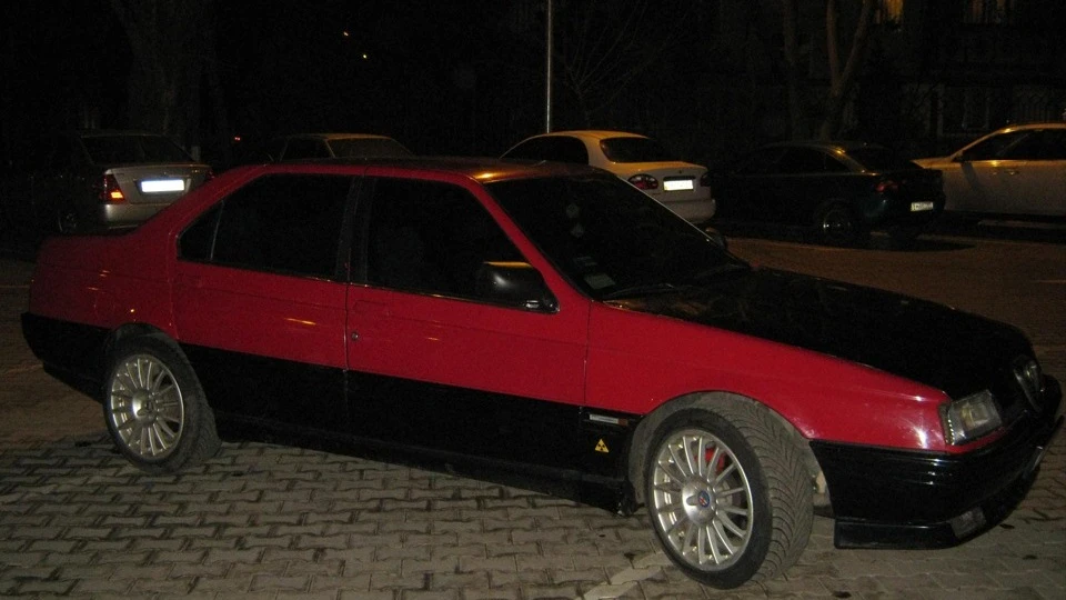 Alfa Romeo 164 рулить 5