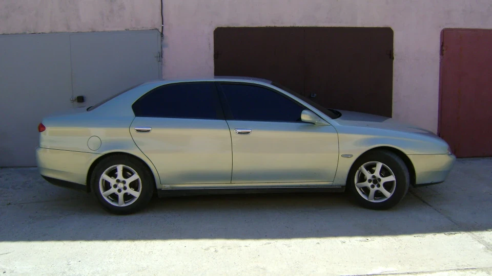 Alfa Romeo 166 AZZURRO NUVOLO 3