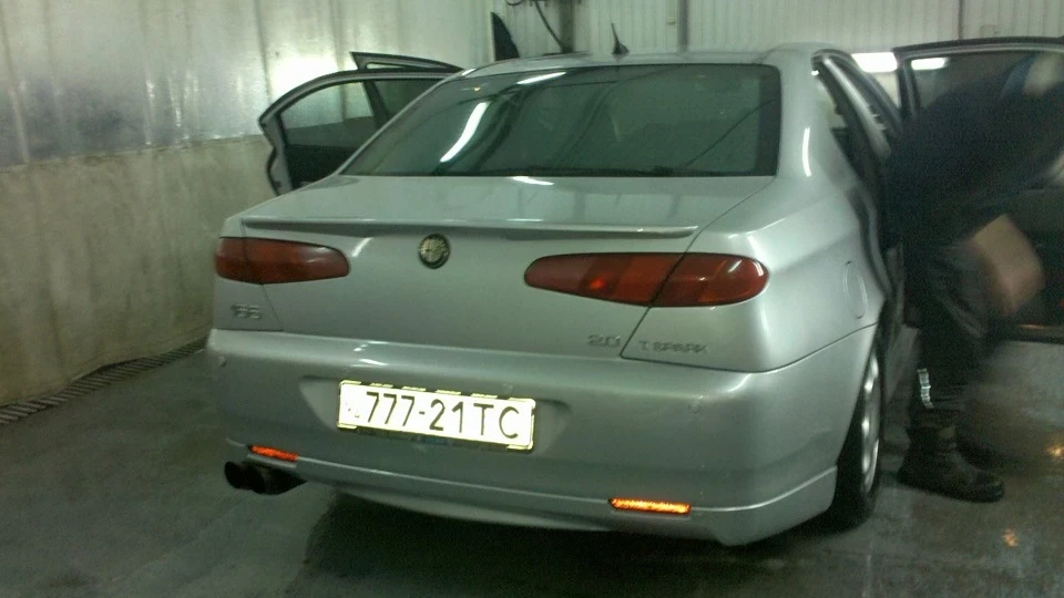 Alfa Romeo 166 Zender edition 4