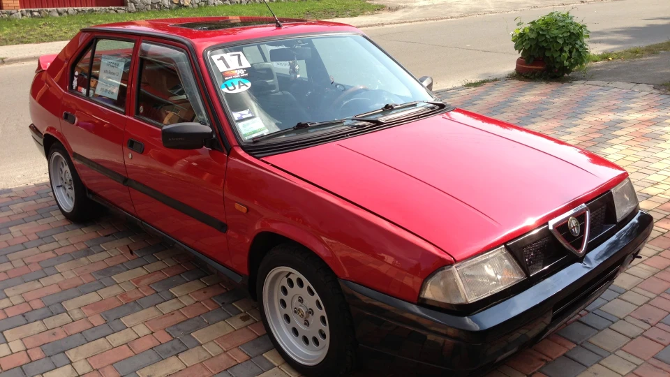 Alfa Romeo 33 1.7 16v ie 2