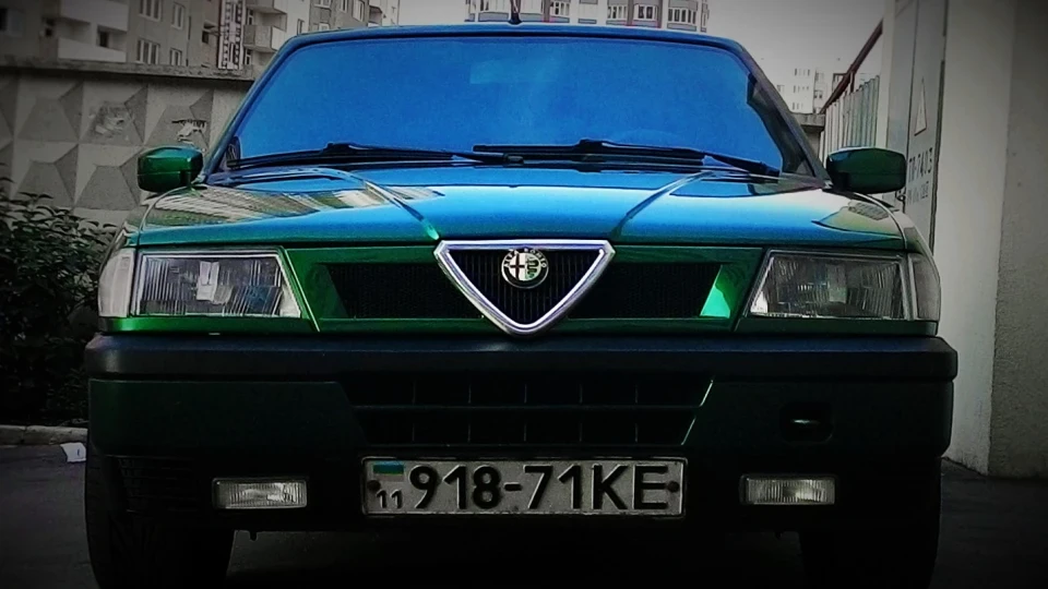 Alfa Romeo 33 1.7iE green metallic 2