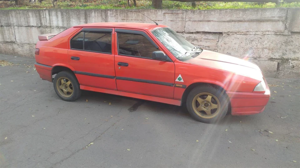 Alfa Romeo 33 Червоний дракон 4
