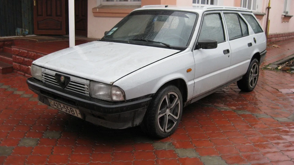 Alfa Romeo 33 Шпротвагон 1.7 16v 4x4