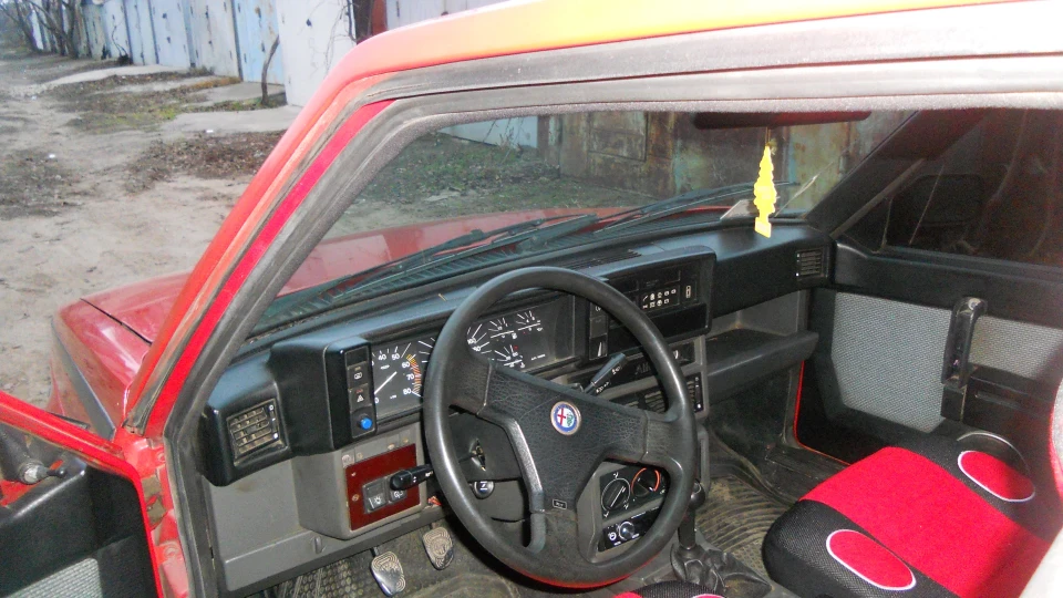 Alfa Romeo 75 1,8 карб 2