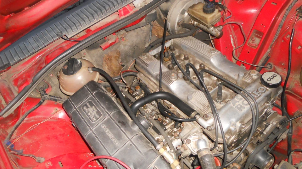 Alfa Romeo 75 1,8 карб 4