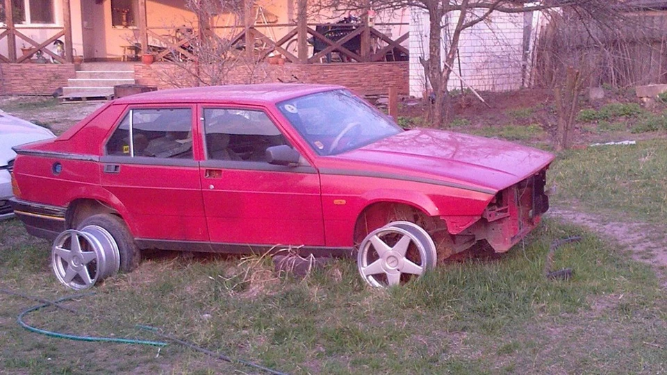 Alfa Romeo 75 1.8 Turbo Ameriсa 2
