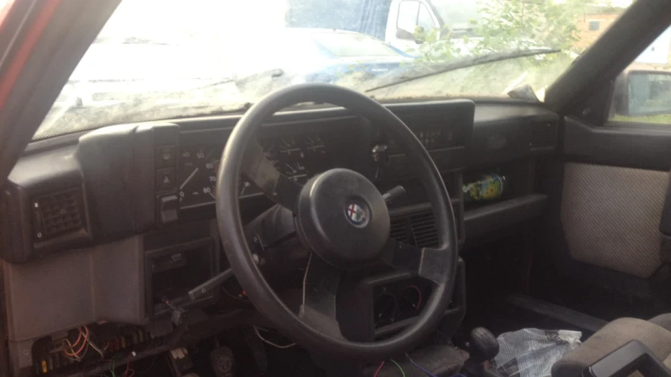 Alfa Romeo 75 2.0 TS