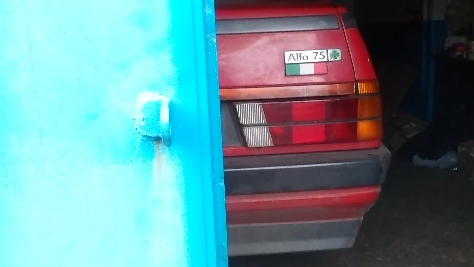 Alfa Romeo 75 2,5 V6 5