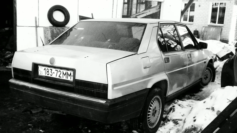 Alfa Romeo 90 5