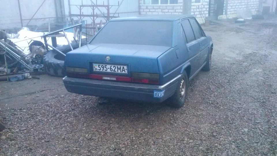 Alfa Romeo 90 2.4 td 2