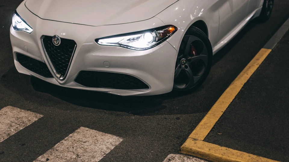 Alfa Romeo Giulia 4