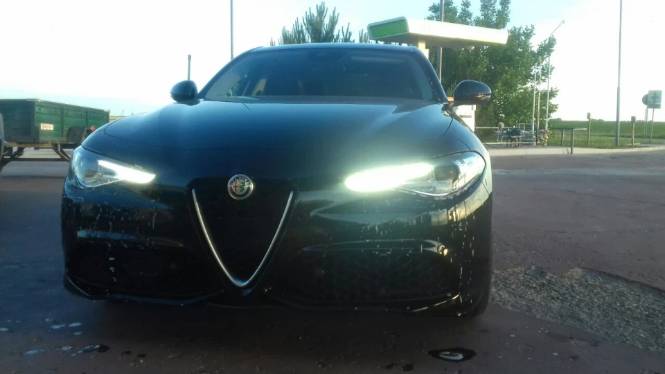 Alfa Romeo Giulia 2 турбо
