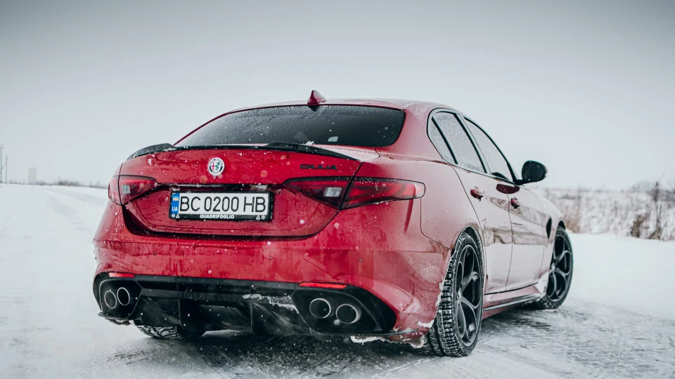 Alfa Romeo Giulia 510л.с 3.9 до сотні