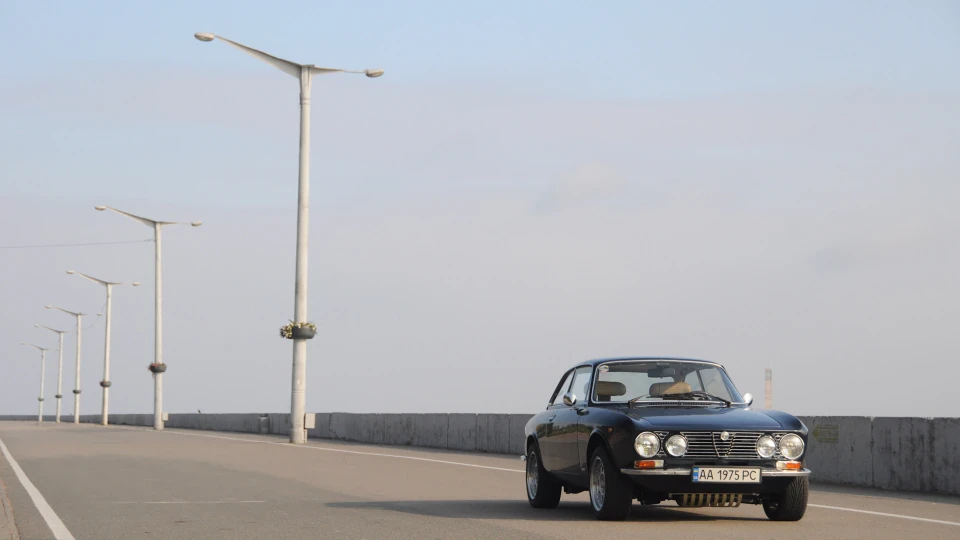 Alfa Romeo Giulia GT 1300 Junior