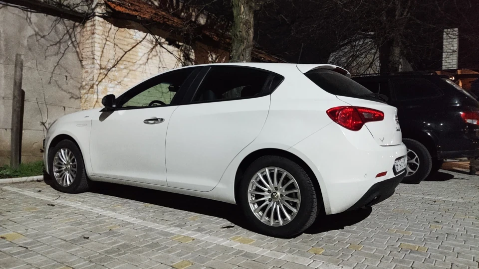 Alfa Romeo Giulietta Veloce 5