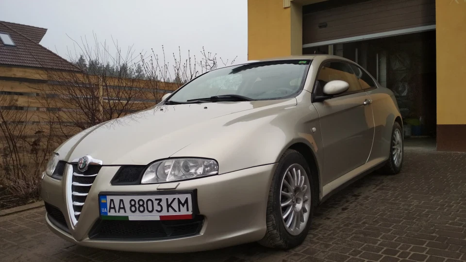 Alfa Romeo GT 3