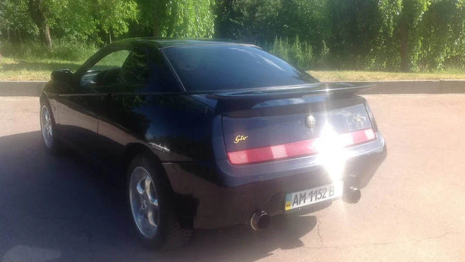Alfa Romeo GTV 2.0 турбо V6 4