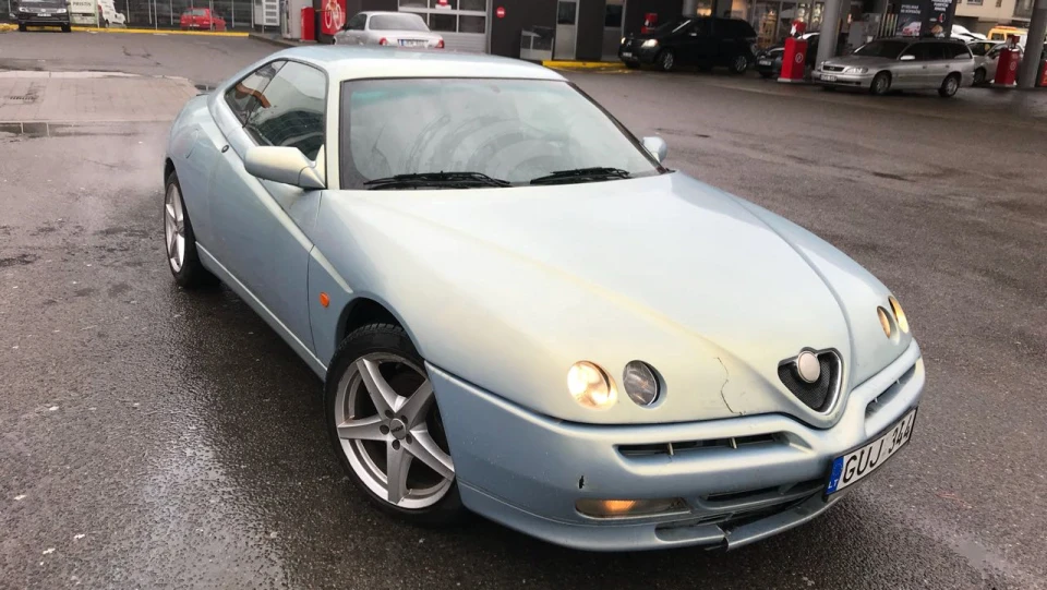 Alfa Romeo GTV 2.0TS 2