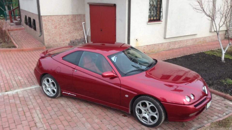 Alfa Romeo GTV CUP ранішеЧервонаКоролева 2